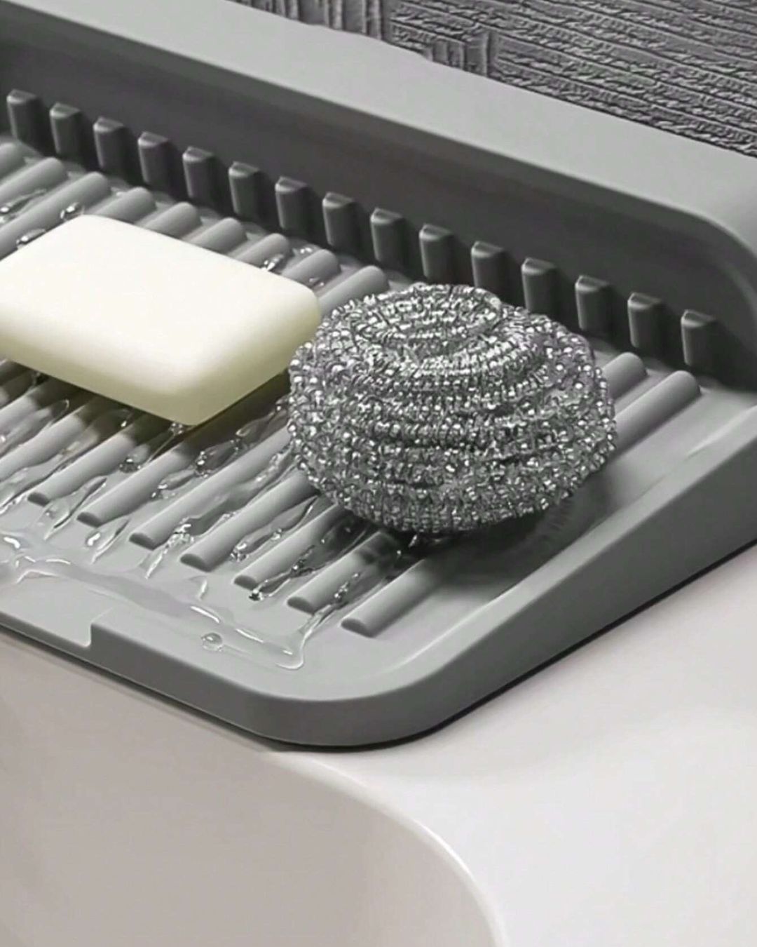 Silicone Draining Mat Around Tap