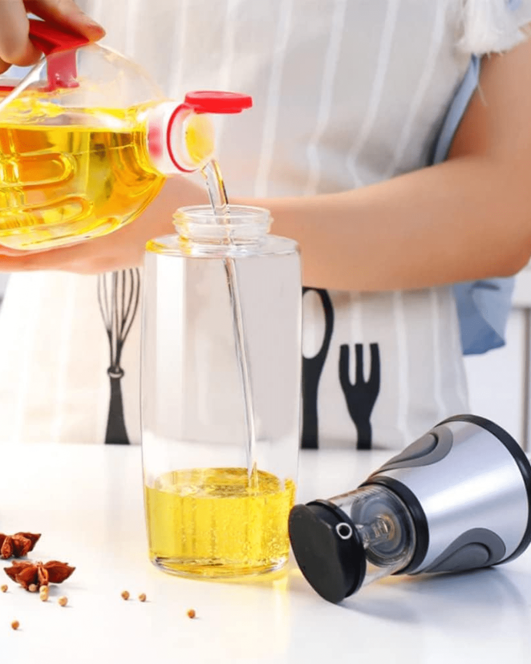 Press and Measure Glass Oil Dispenser