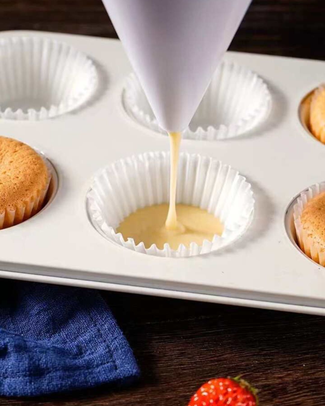 Hand-Held Batter Funnel Dispenser