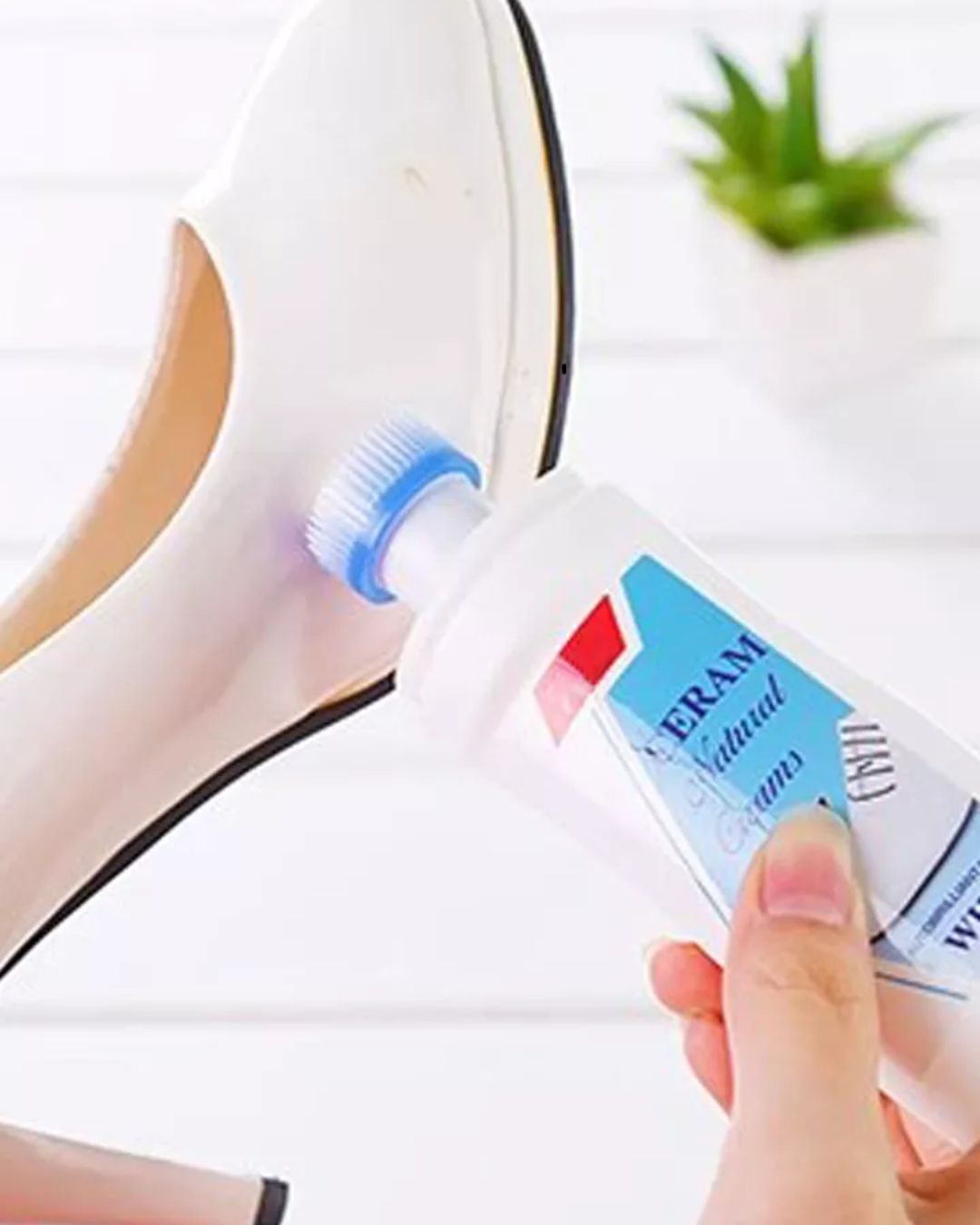 Shoe Cleaner with Brush Head