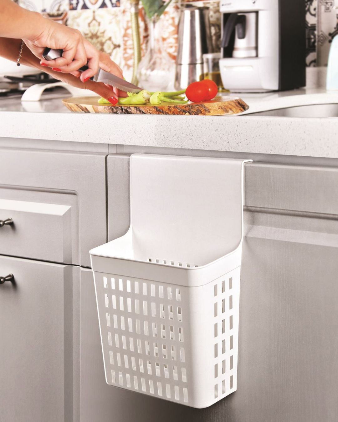 Over the Door Hangable Storage Basket