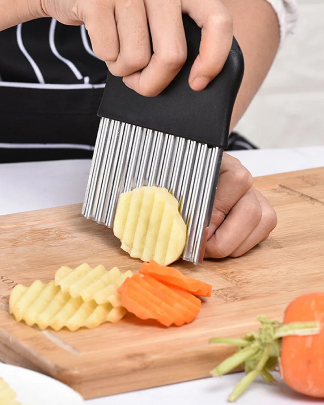 Potato Cutter with Cover