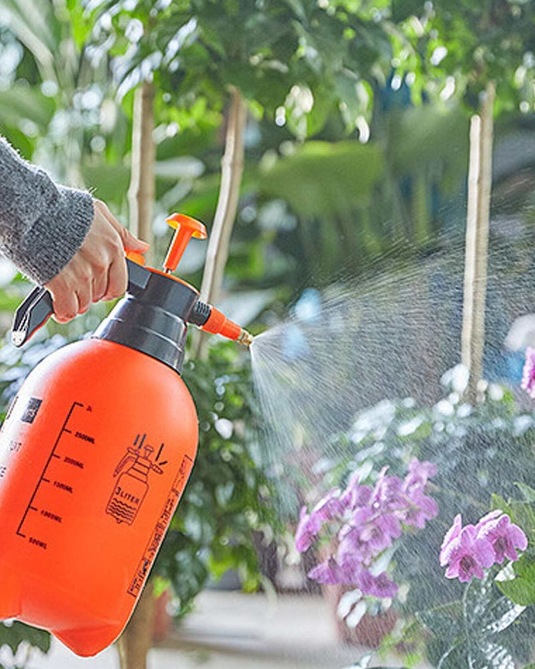 Air Pressure Garden Watering Bottle