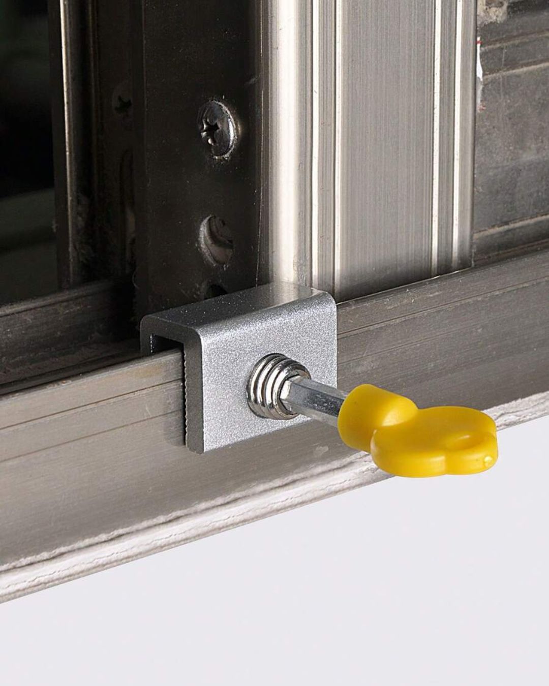 Lock For Sliding Window