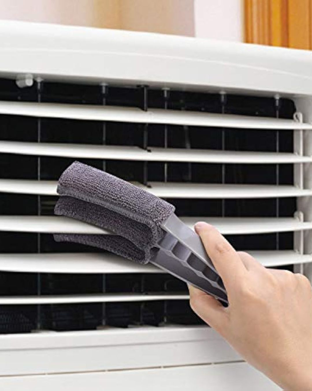 Air Conditioning Vent Cleaning Brush