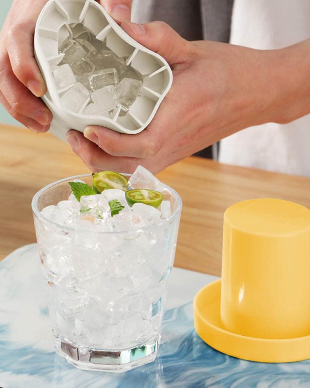 3D Silicone Cylindrical Ice Cube Maker
