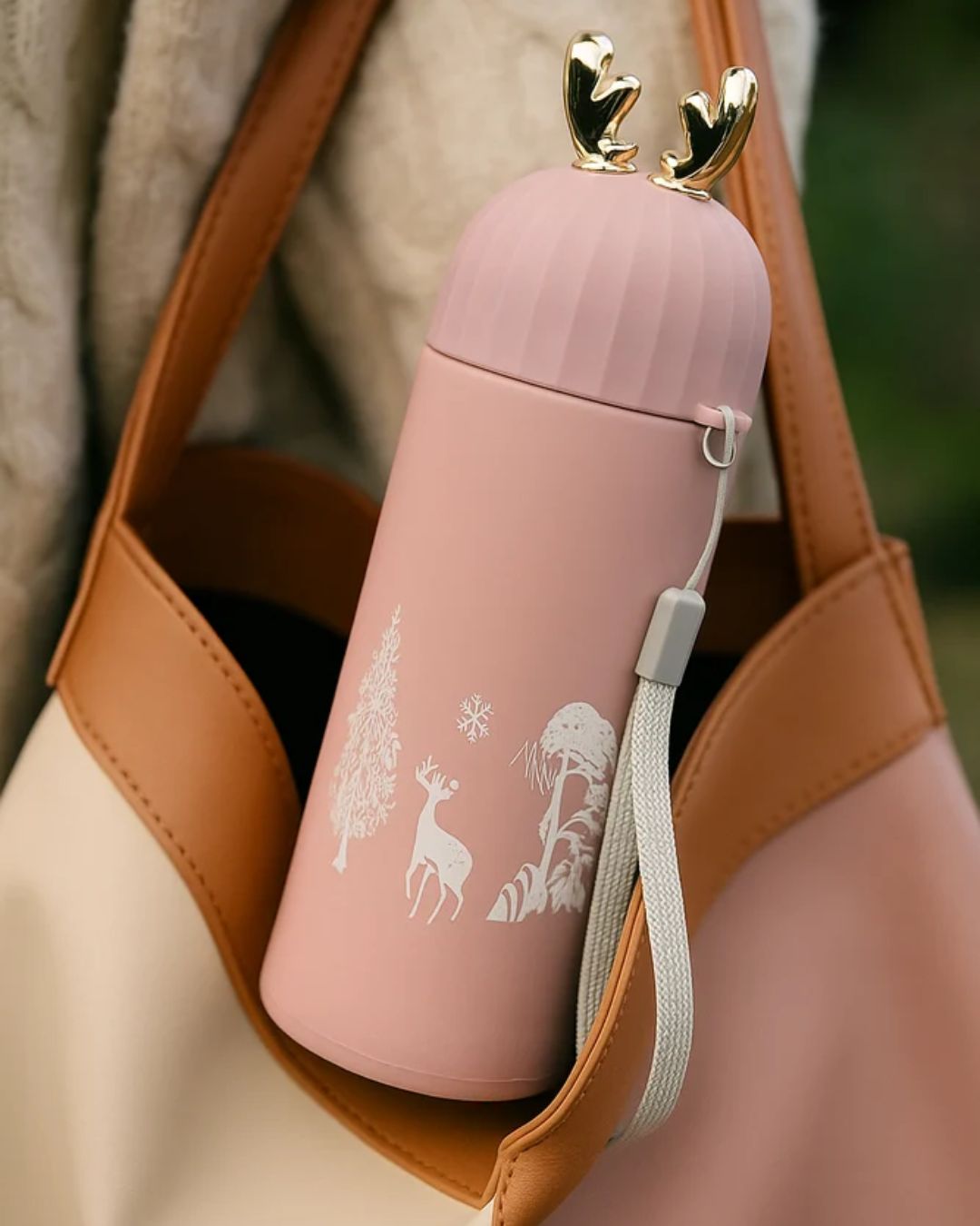 Reindeer Shape Glass Water Bottle