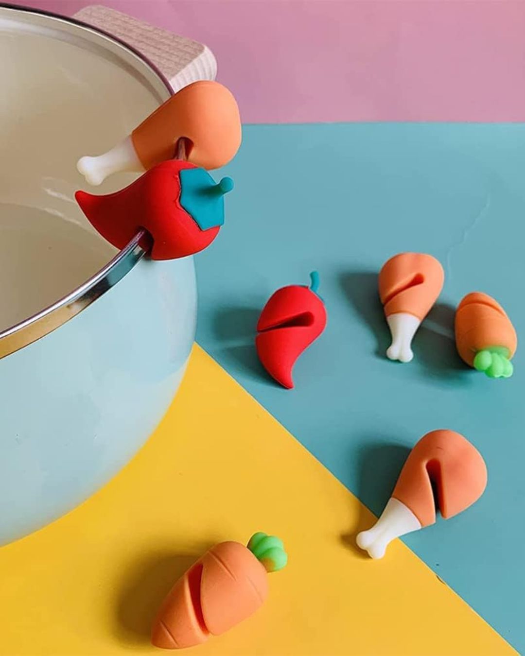 Silicone Spill Proof Lid Lifter