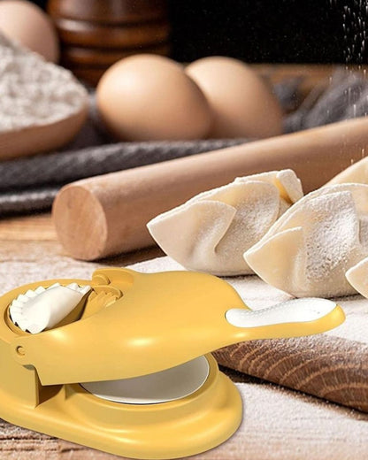 Pressing Dumpling Dough Wrapper