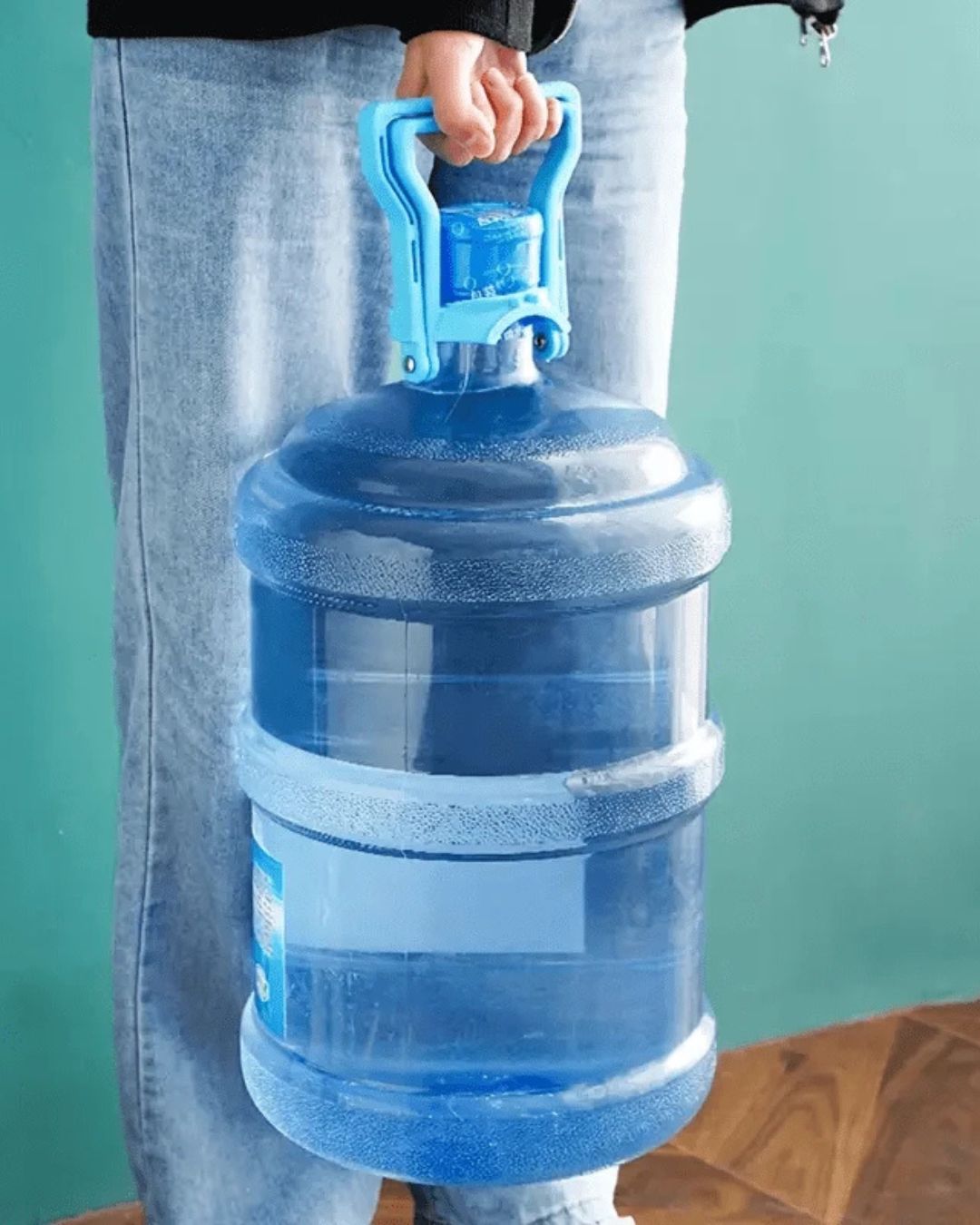 Water Gallon Lifting Holder