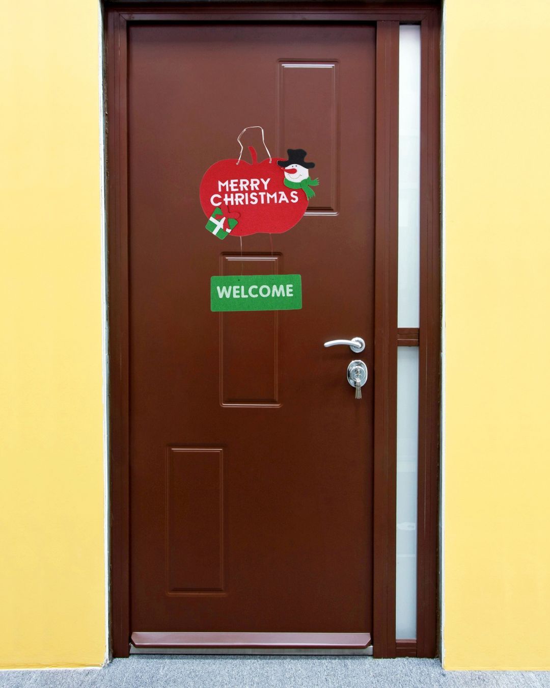 Merry Christmas Welcome Door Hanger