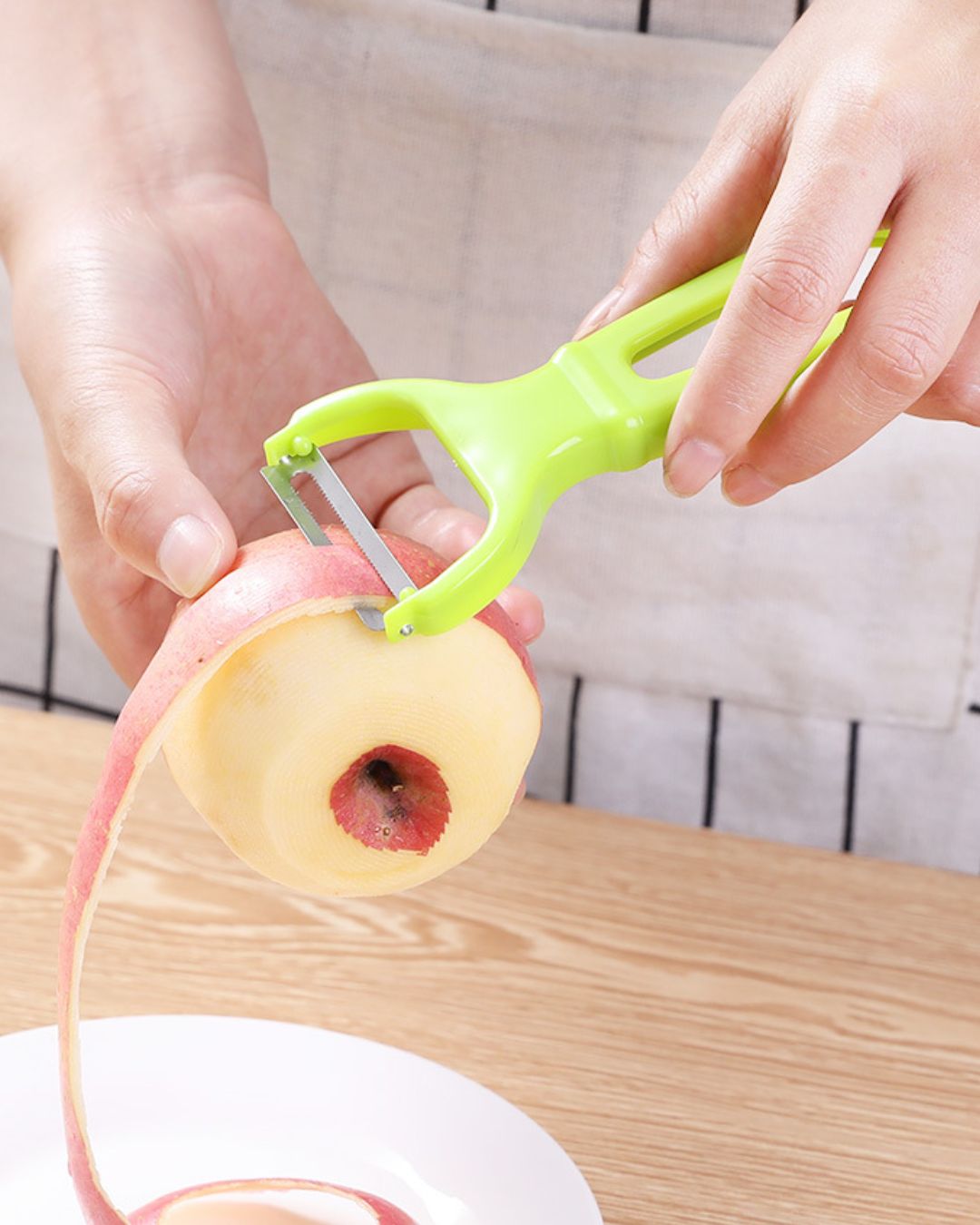 Colored Stainless Steel Peeler