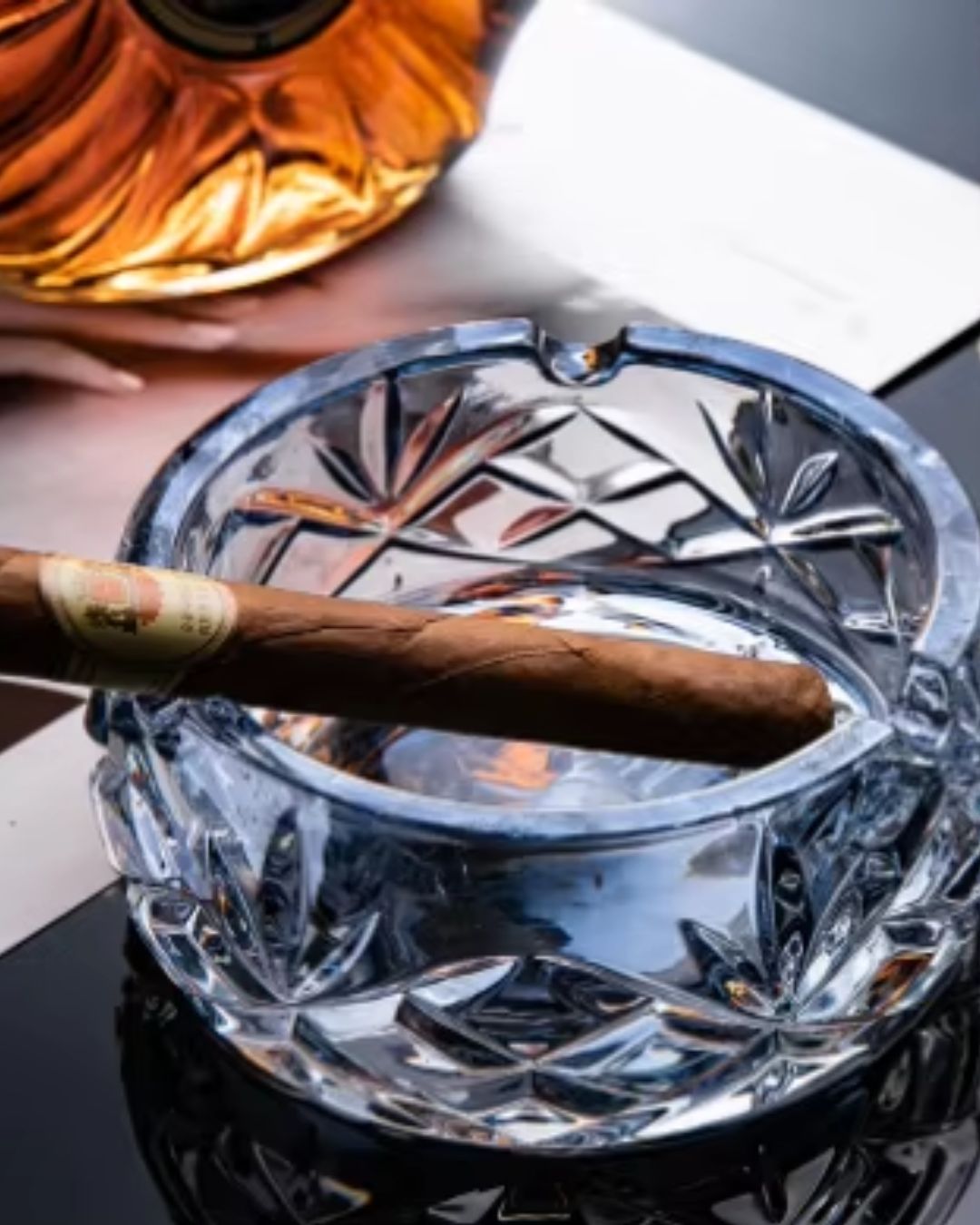 Glass Round Crystal Ashtray