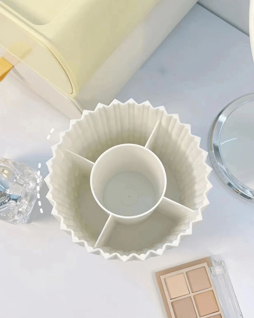 Rotatable Makeup Brush Holder Organizer