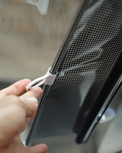 Dotted Retractable Sunshade for Car Windshield