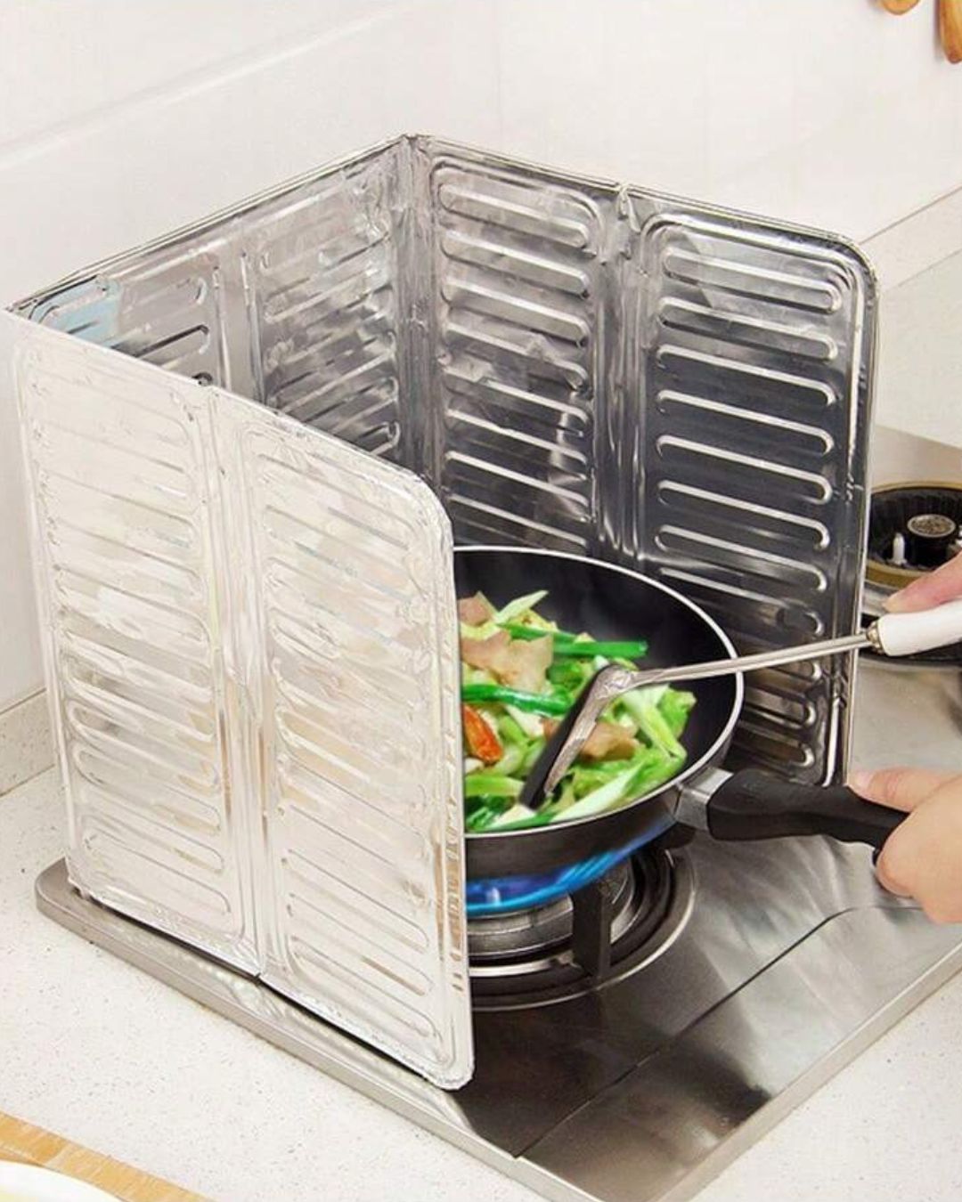 Stove Windscreen Splash Guard