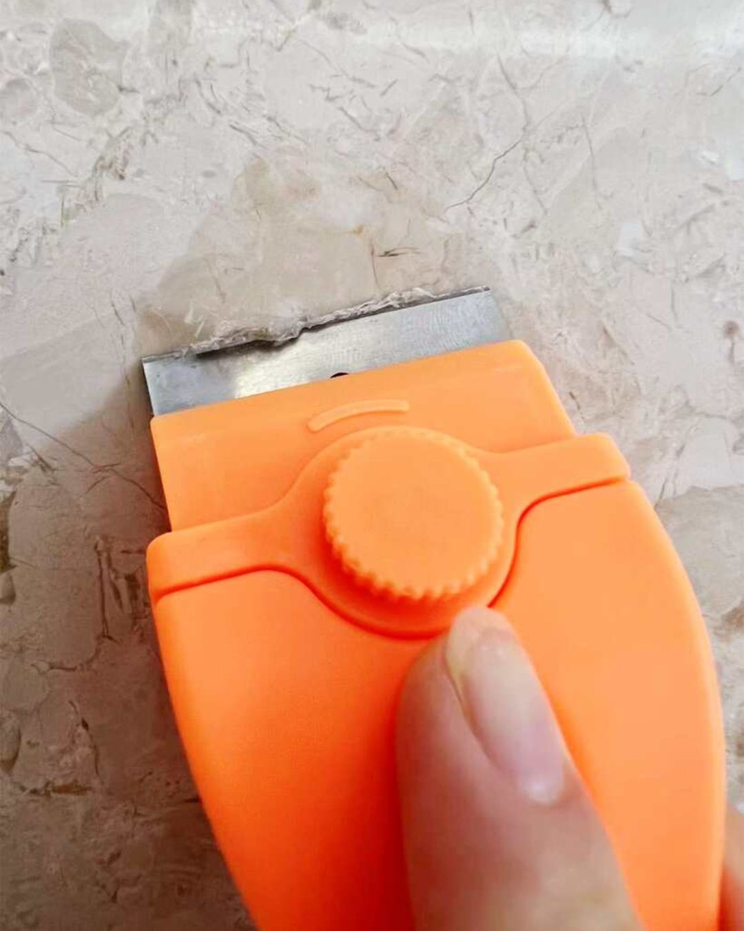 Portable Multifunction Cleaning Scraper
