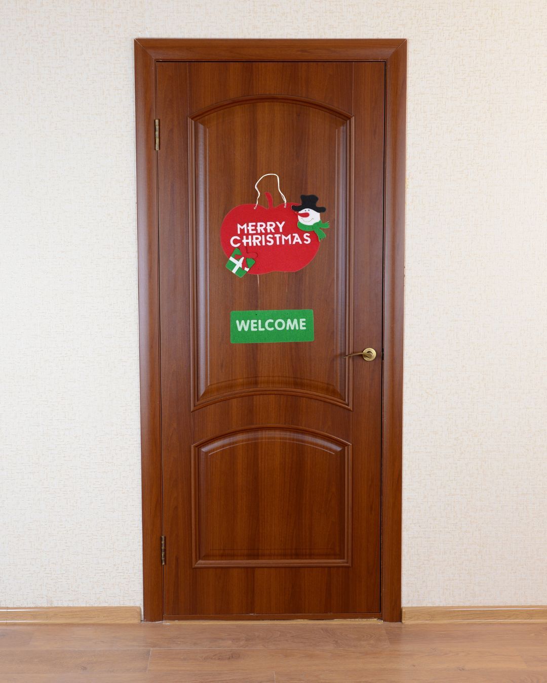 Merry Christmas Welcome Door Hanger