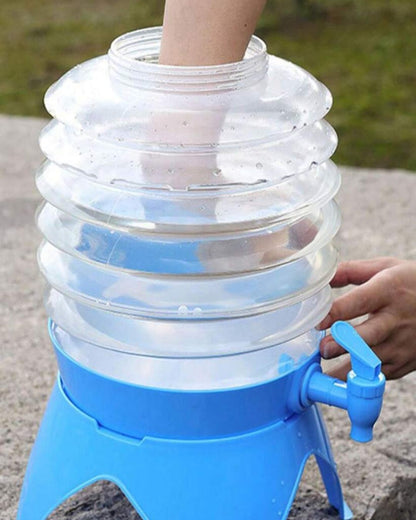 Collapsible Beverage Dispenser