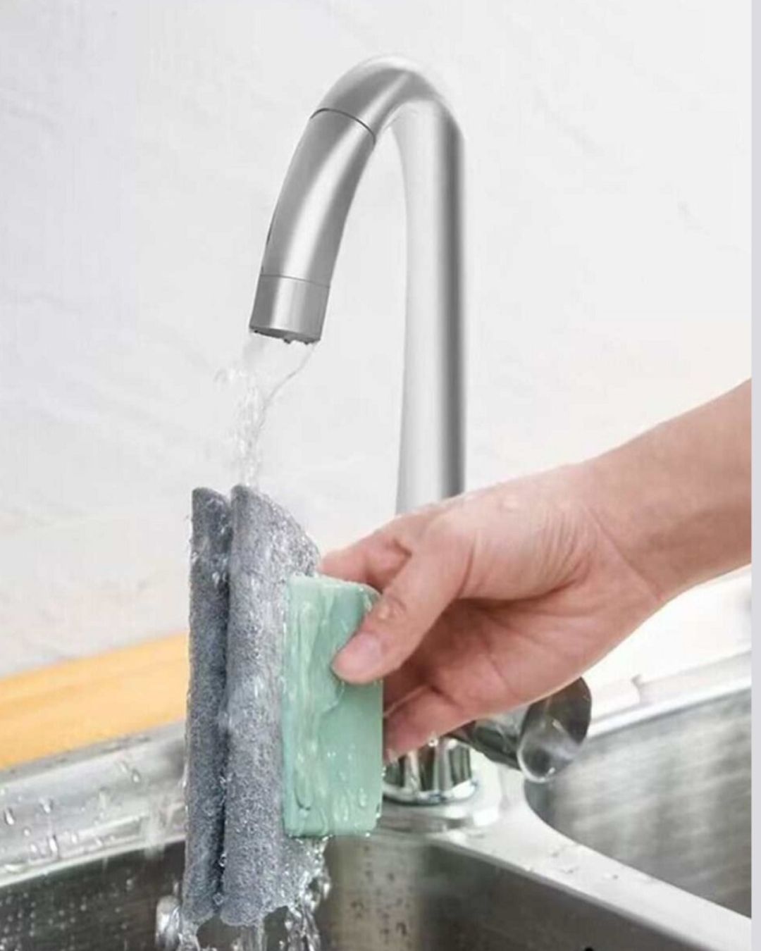 Groove Cleaning Brush