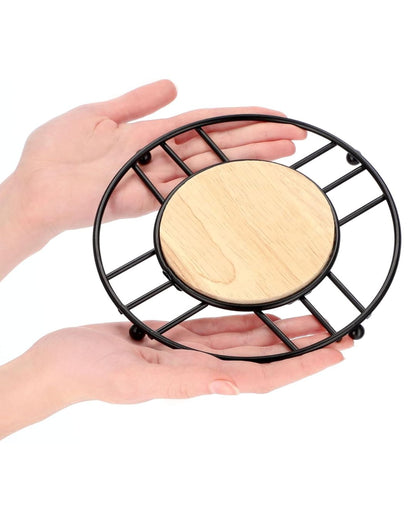 Metal Trivet with Wooden Centre