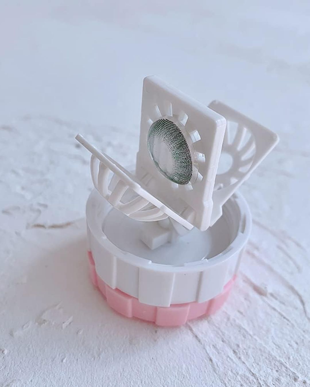 Contact Lens Cleaning Kit